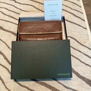 Longchamp Leather Wallet- Gently Used Condition IN BOX